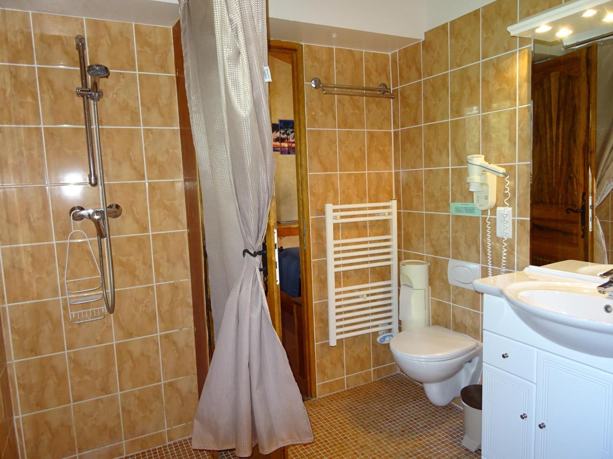 Location Villa Et Studios Roquebrune-Sur-Argens Exterior photo